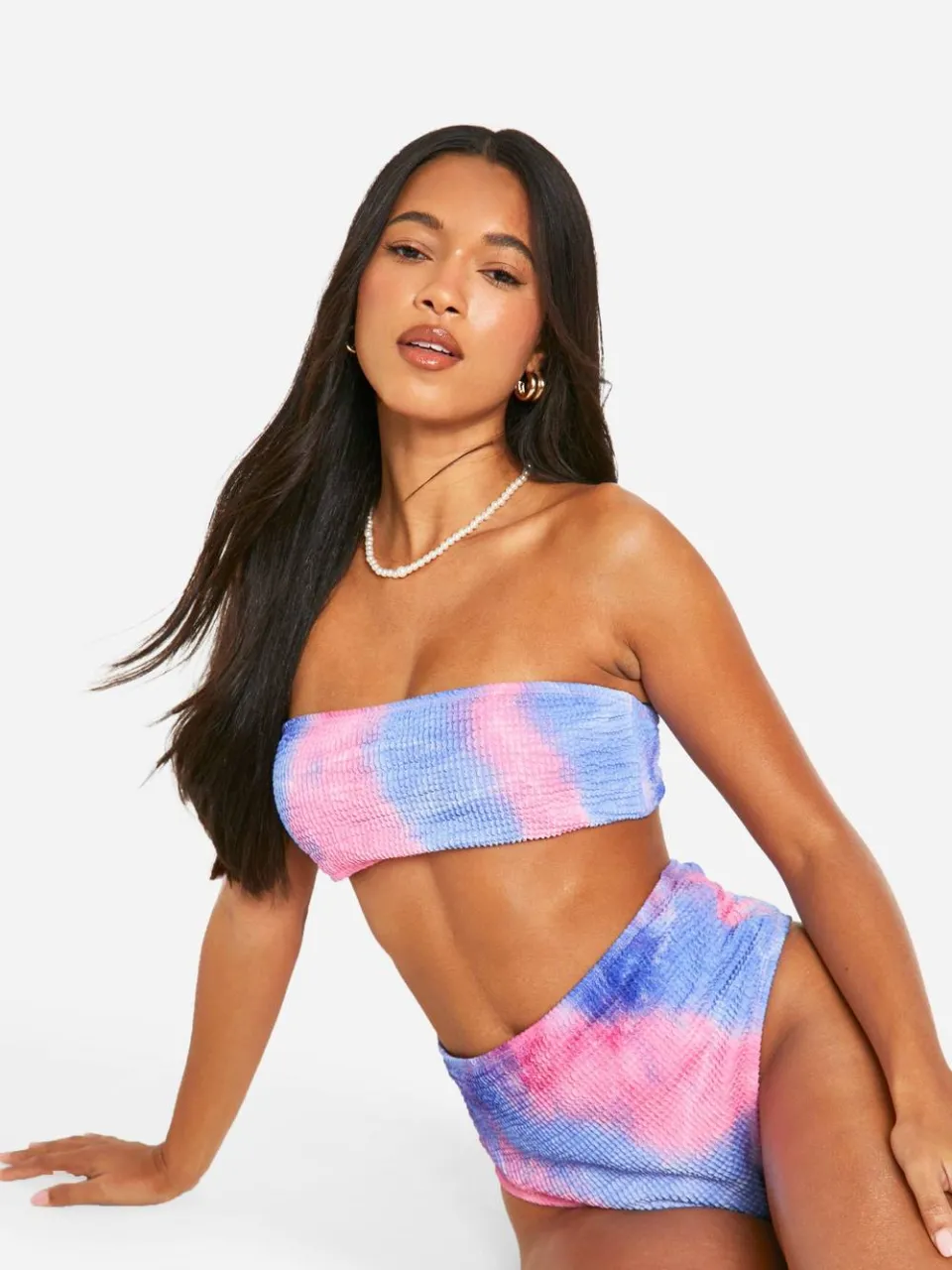 boohoo Dames Tie Dye Gerimpelde Bandeau Bikini Top roze, foto 3