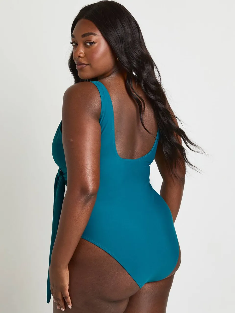 boohoo Dames Plus Buikcontrolerende Badpak Met Wikkeldetail groenblauw, foto 2