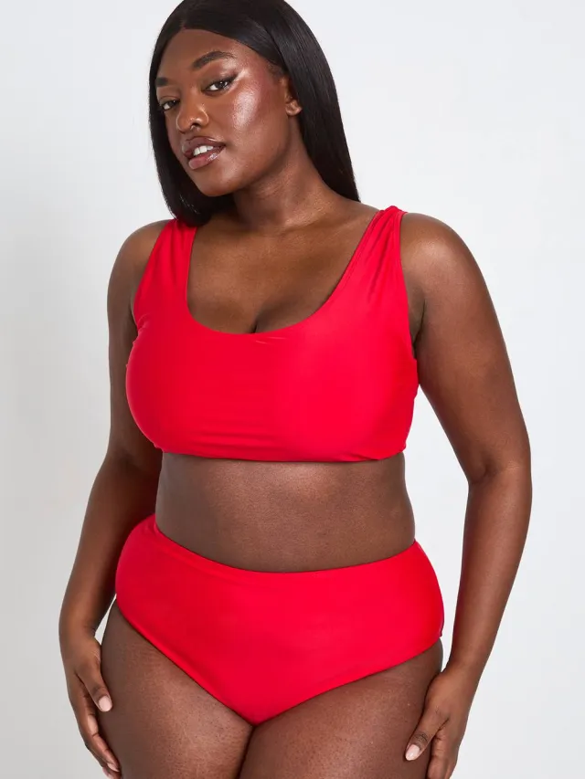 boohoo Dames Plus Essentials Scoop Bikinitop Rood