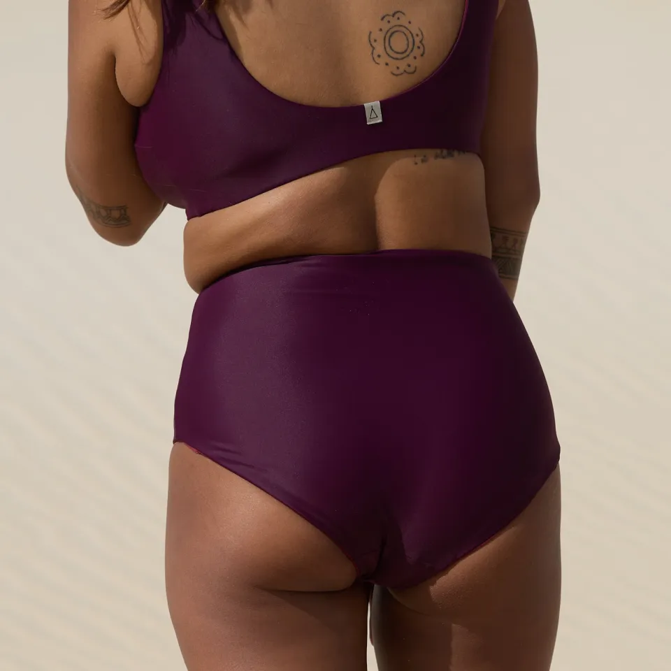 Inaska dames vegan Bikinibroekje Pure Omkeerbaar High Waist Berry Donkerrood, foto 2