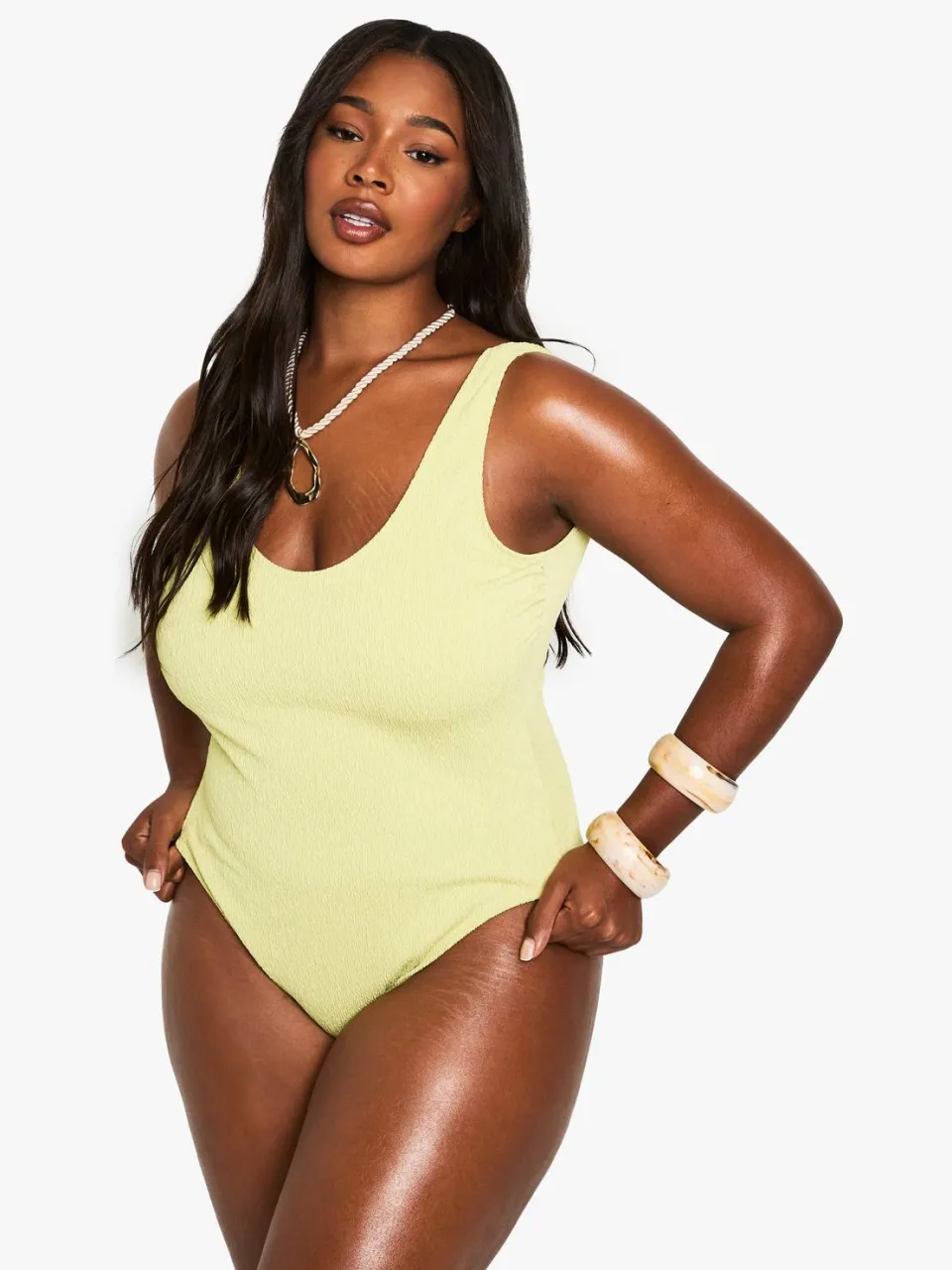 boohoo Dames Plus Swimwear Essentials Crinkle Scoop Neck Badpak olijf, foto 3
