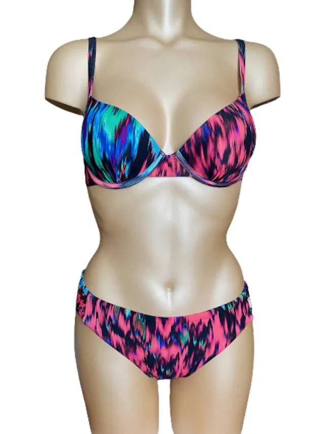 Tweka urban gradient - Bikini set Maat Top 38C / Slip Mt 38 zwart