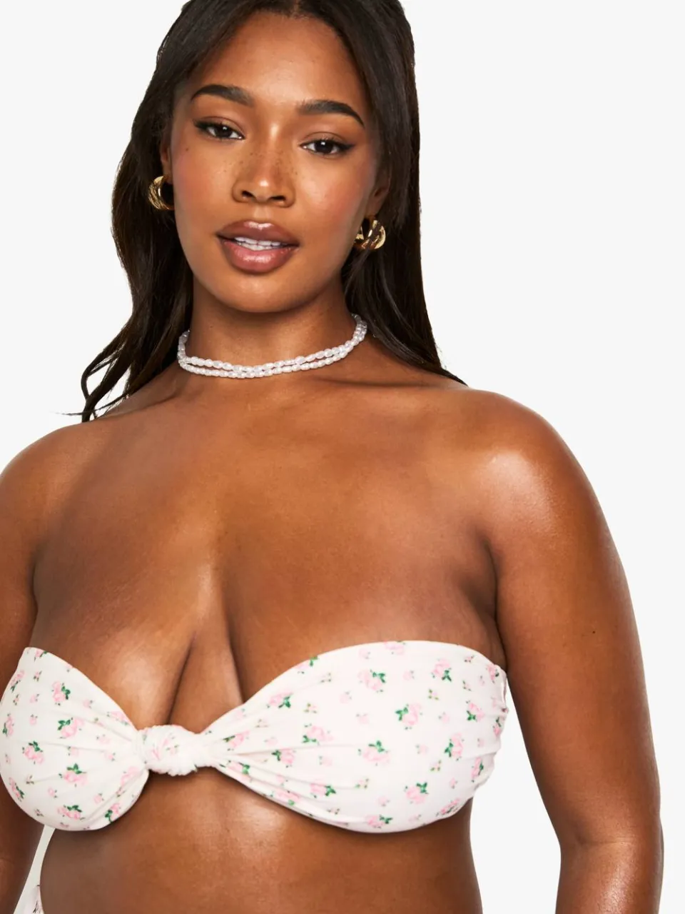 boohoo Dames Plus Swimwear Essentials Ditsy Floral Knot Bandeau Bikini Top roze, foto 4
