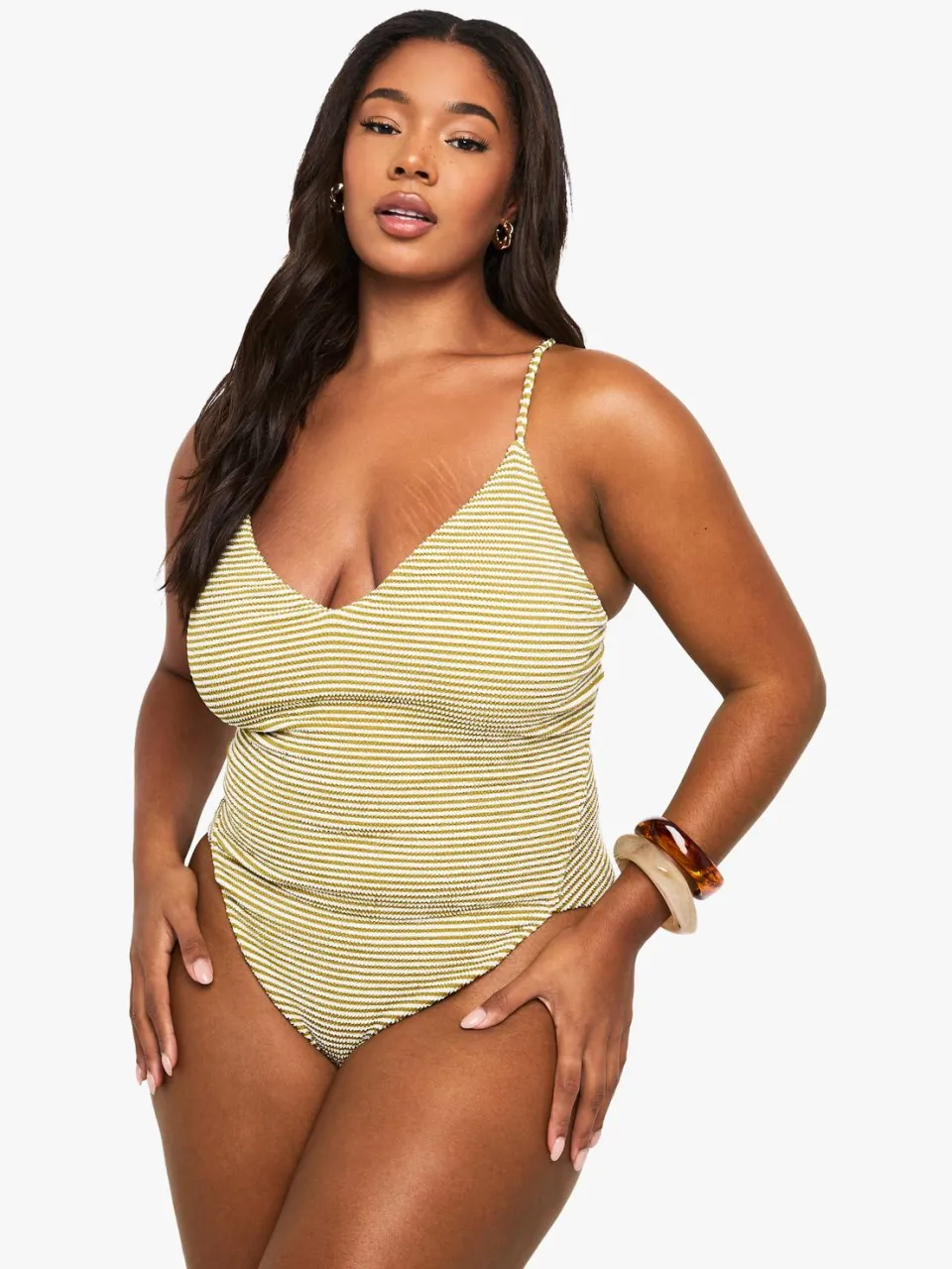 boohoo Dames PLUS GETEXTUREERD GESTREEPT SCOOP-ZWEMPak Olijf