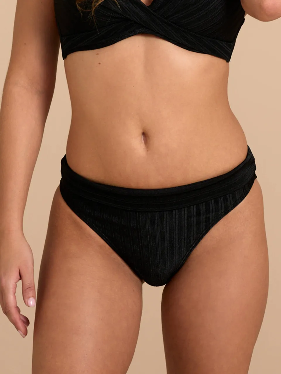 BEACHWAVE high waist bikinibroekje met textuur zwart, foto 5