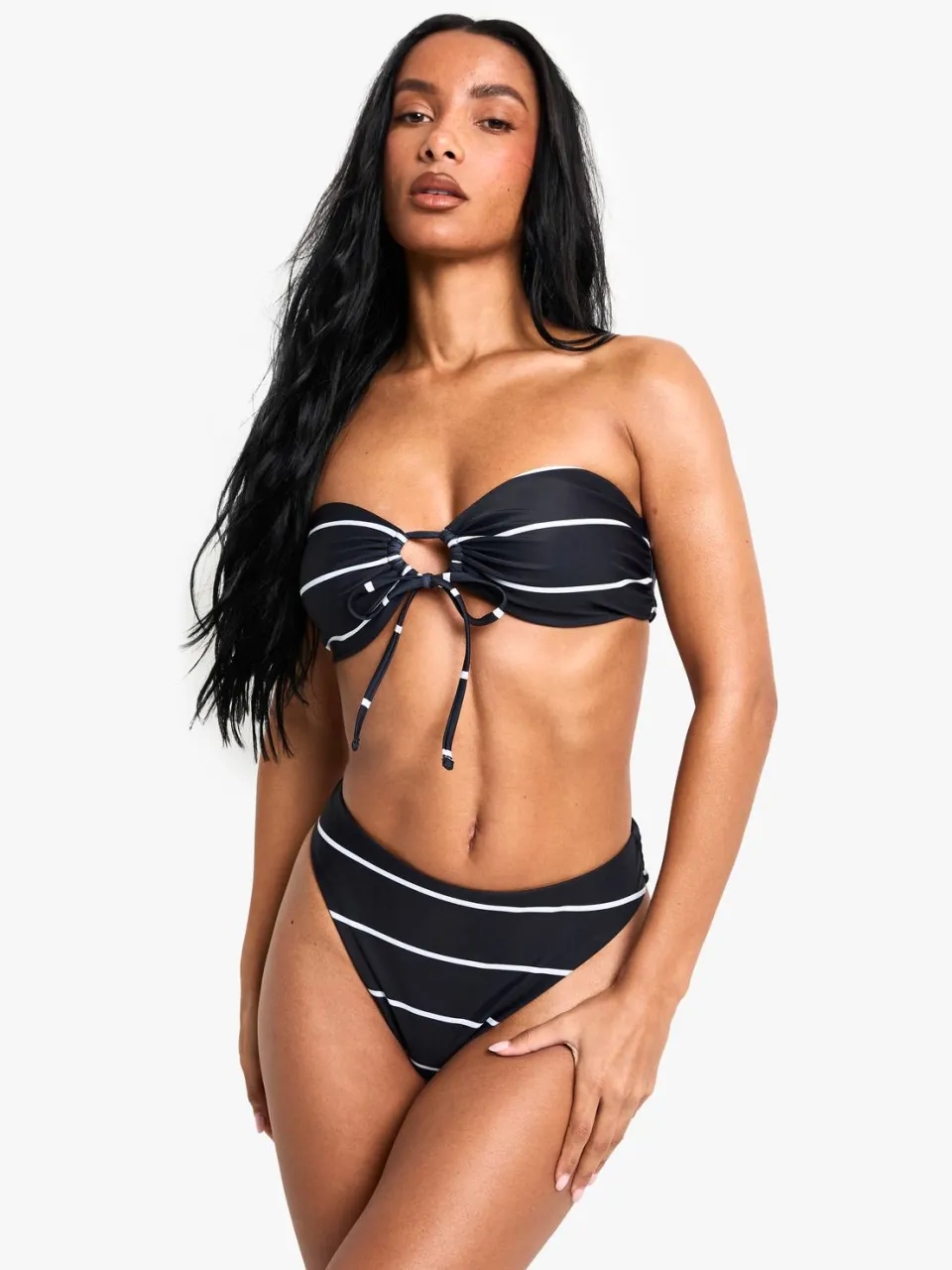 boohoo Dames Badmode Essentials Multiway Streepjes Bandeau Bikini Top Zwart
