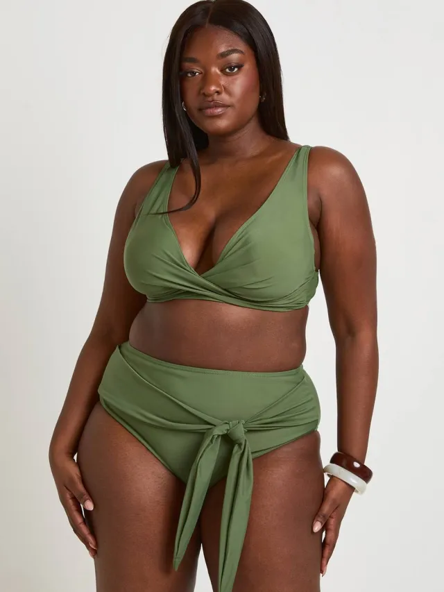 boohoo Dames Plus Buikcontrole Wikkeldetail Hoge Taille Bikinibroekje groente, foto 3
