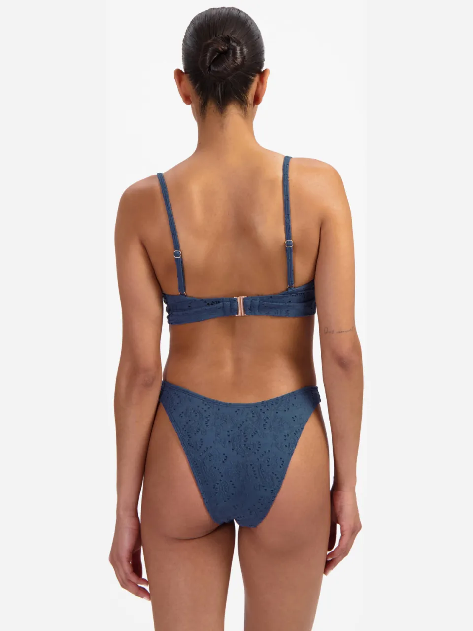Beachlife beugel bikinitop donkerblauw, foto 3