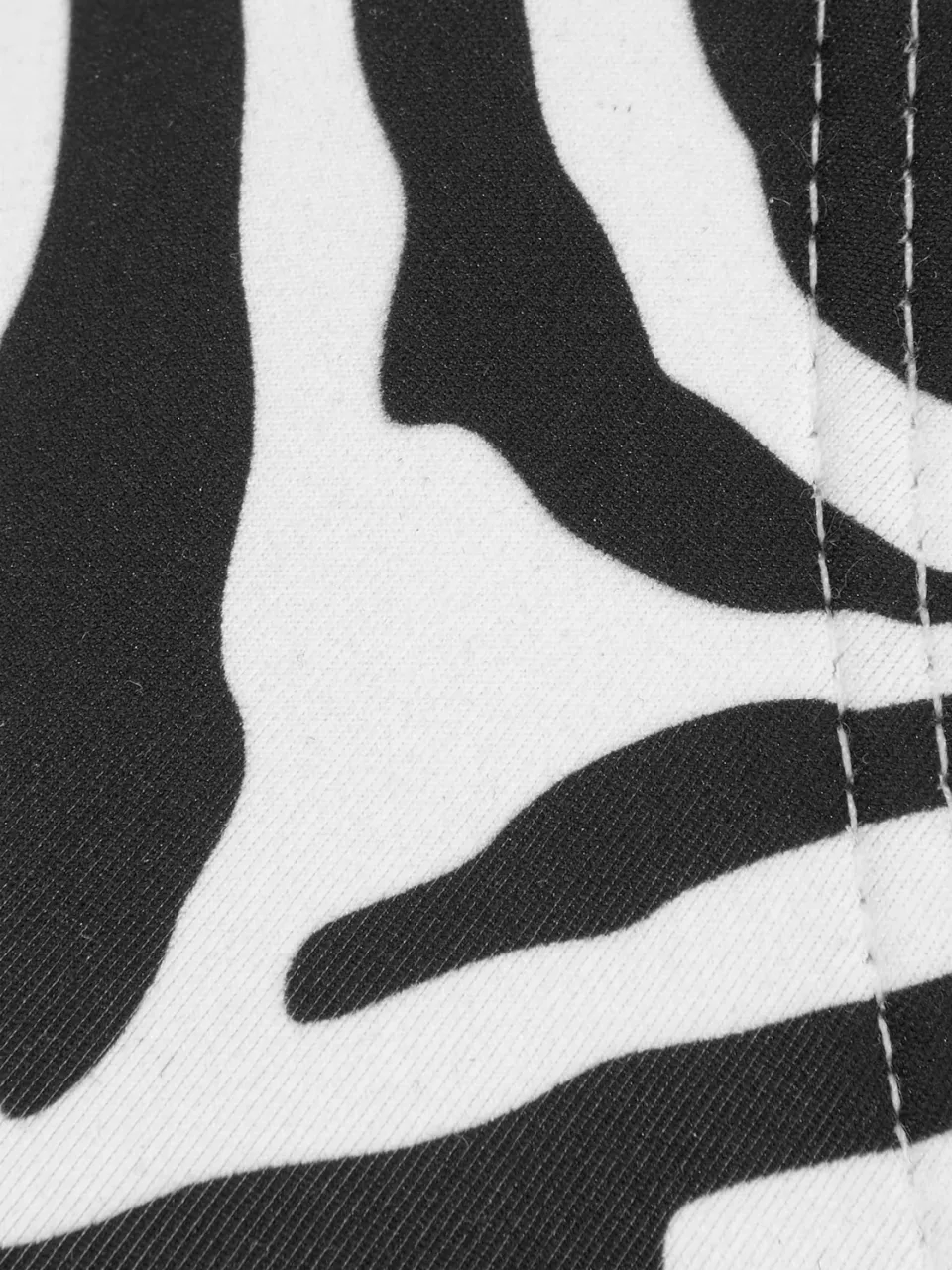 triangelbikinitop zwart wit zebraprint, foto 2
