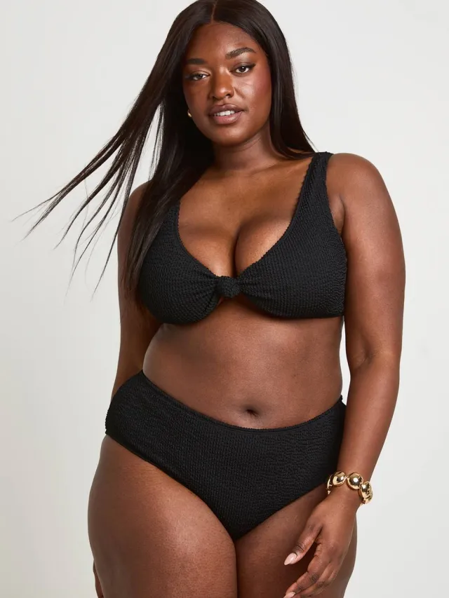 boohoo Dames Plus Crinkle Knoop Top & Hoge Taille Bikini Zwart