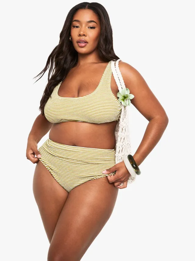 boohoo Dames Plus getextureerde gestreepte high-waist bikini Olijf