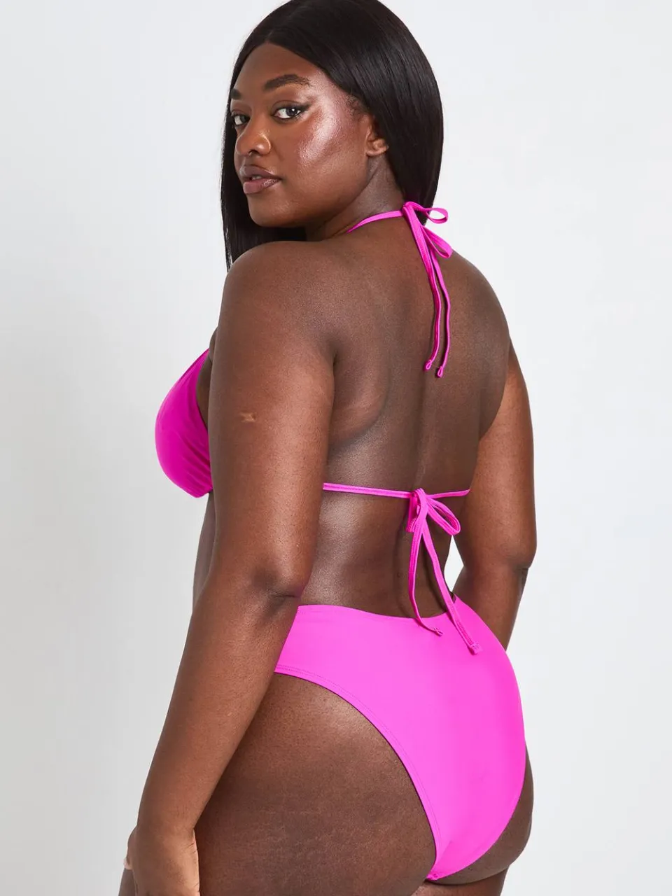 boohoo Dames Plus Essentials Effen Bikinislip fuchsia, foto 2