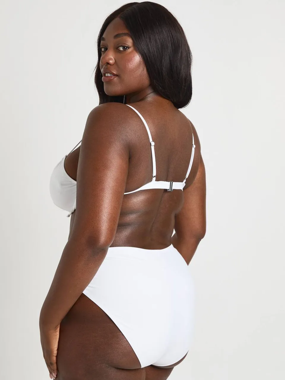 boohoo Dames Plus Zwemkleding Essentials Buikcontrole Hoge Taille Slip wit, foto 2