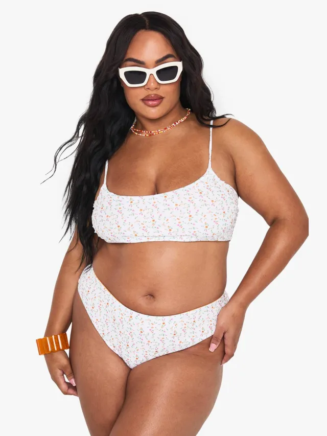 boohoo Dames Plus Ditsy Floral Driehoekige Bikini Top Oranje