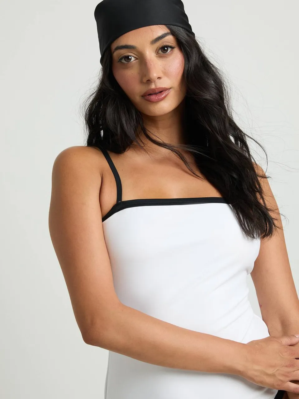 boohoo Dames Buikcontrolerend Badpak Met Contrasterende Vierkante Hals wit, foto 4