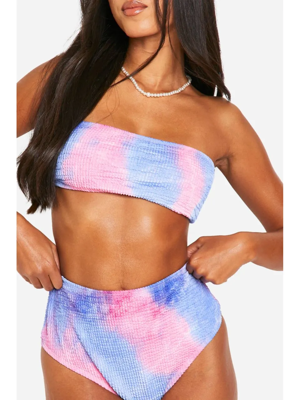 boohoo Dames Tie Dye Gerimpelde Bandeau Bikini Top roze, foto 4