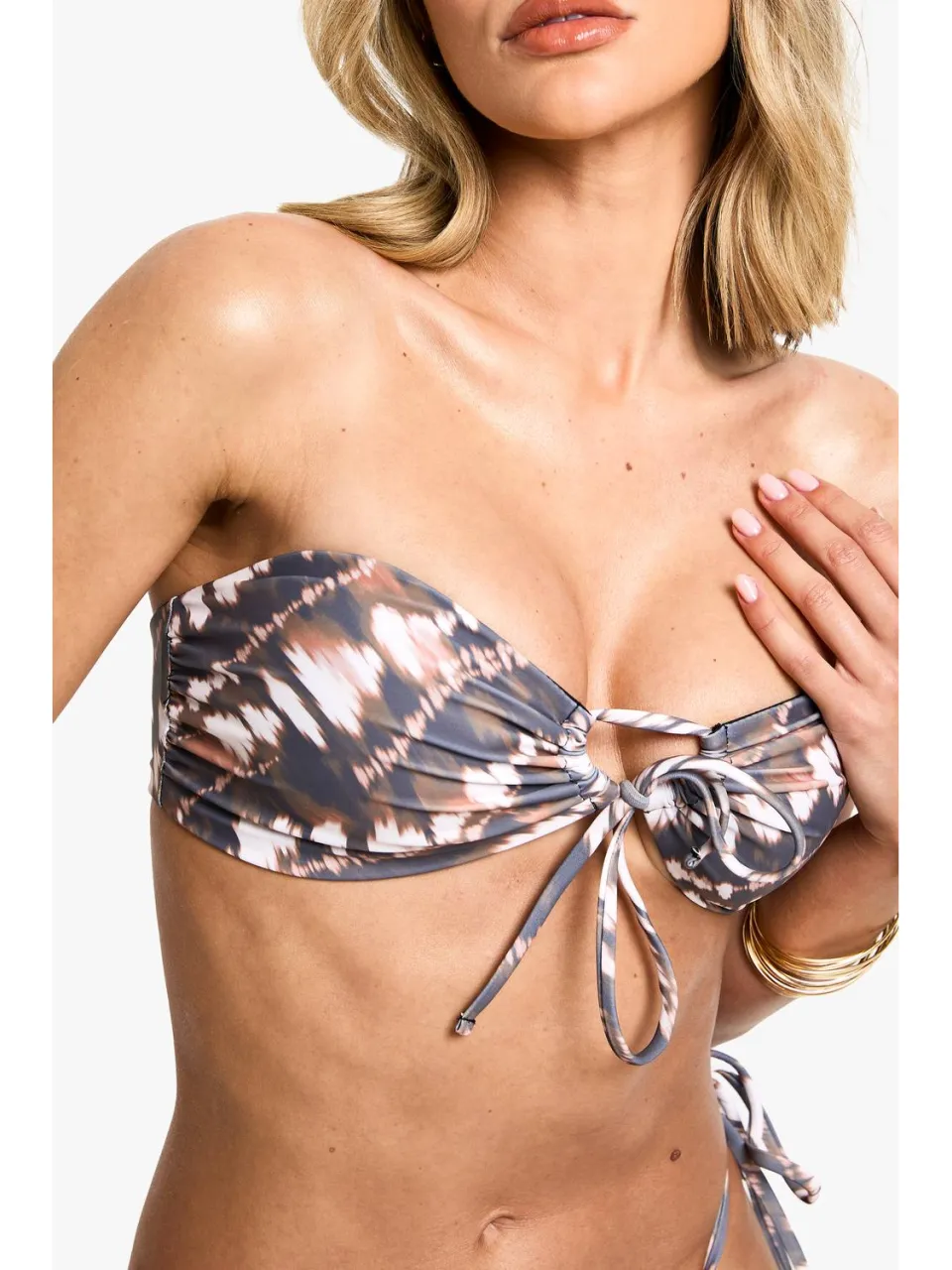 boohoo Dames Tie-dyeprint Tie-front Bandeau bikinitop multicolor, foto 4