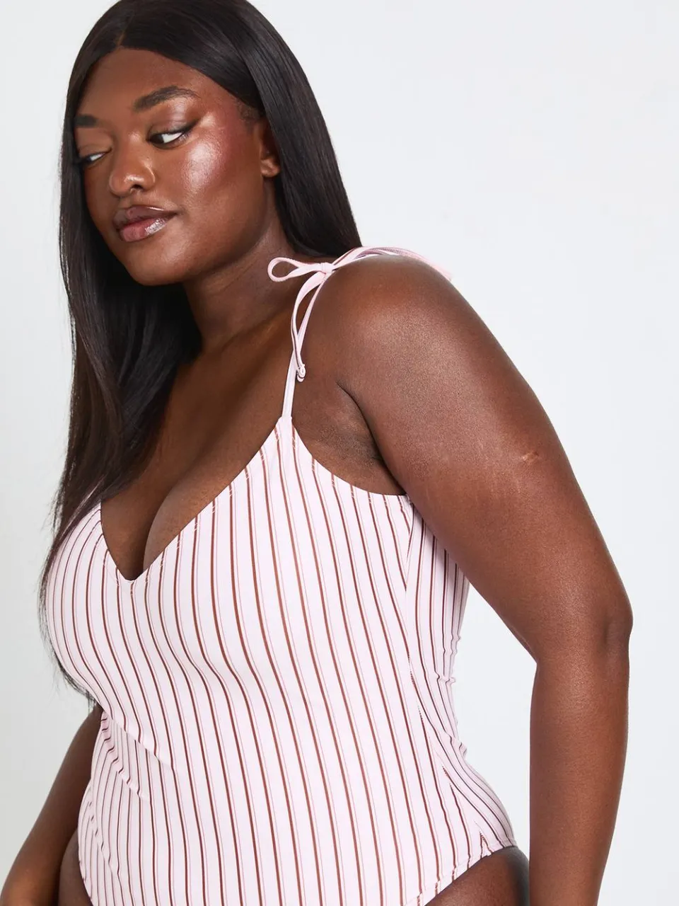 boohoo Dames Plus Gestreept Badpak Met Strikbandjes roze, foto 3
