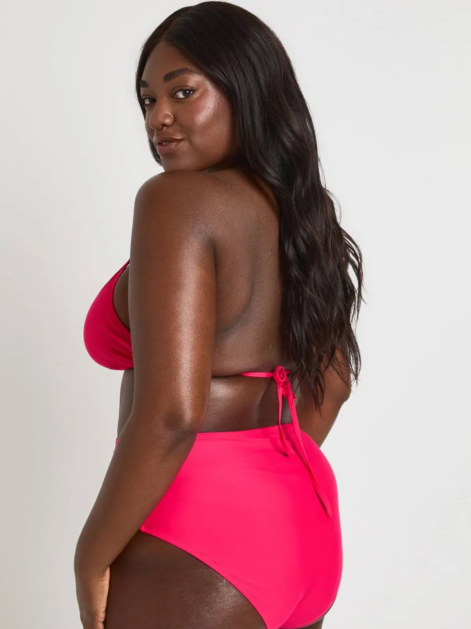 boohoo Dames Plus Size Zwemkleding Driehoek Bikini Top & Hoge Taille Bikini Set felroze, foto 3