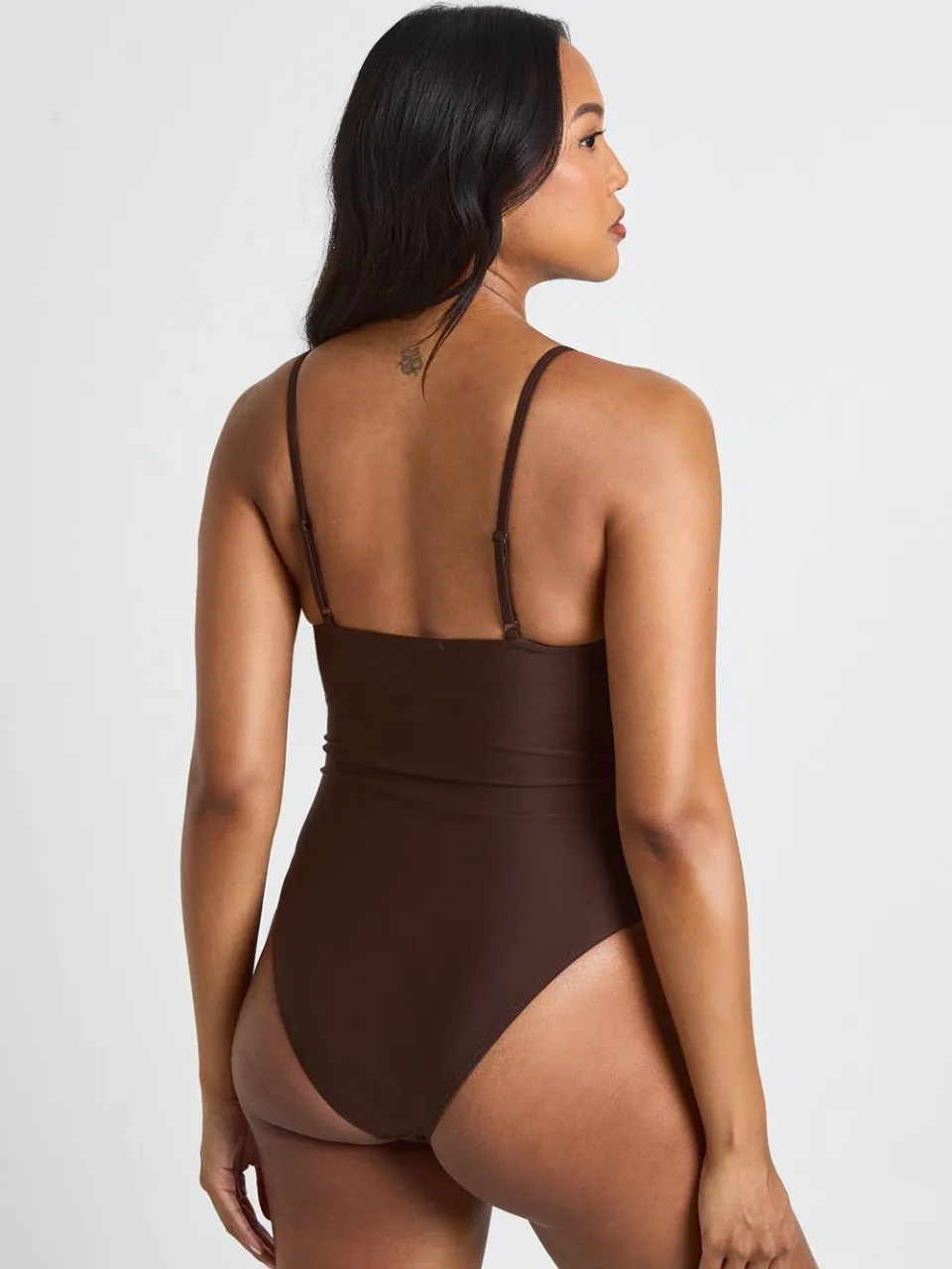 boohoo Dames Zwangerschaps Badpak Met Gerimpelde Voorkant chocoladebruin, foto 2