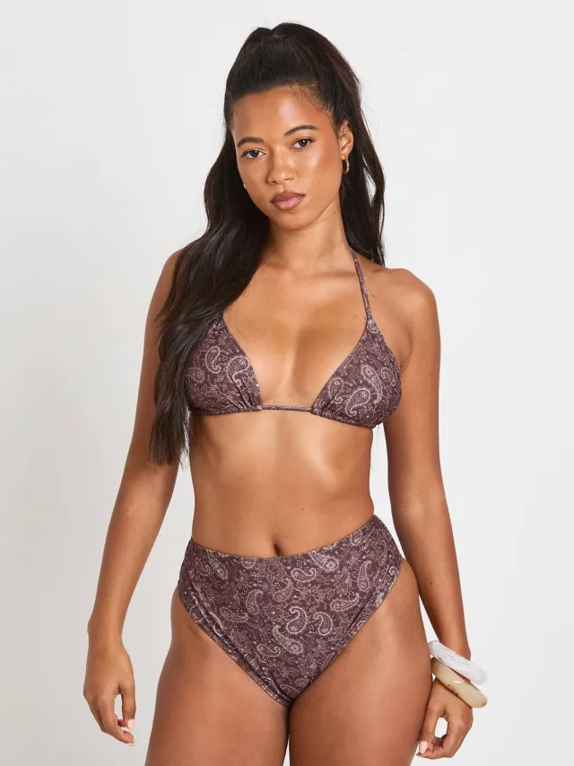 boohoo Dames Paisley Print Driehoek Bikinitop En Hoge Taille Bikinibroekje Set Bruin