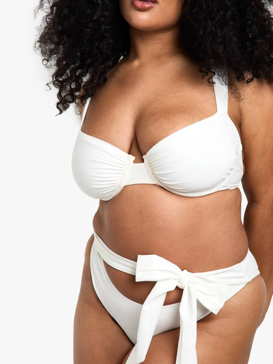 boohoo Dames Plus Swimwear Essentials Tie High Waist Brief wit, foto 4