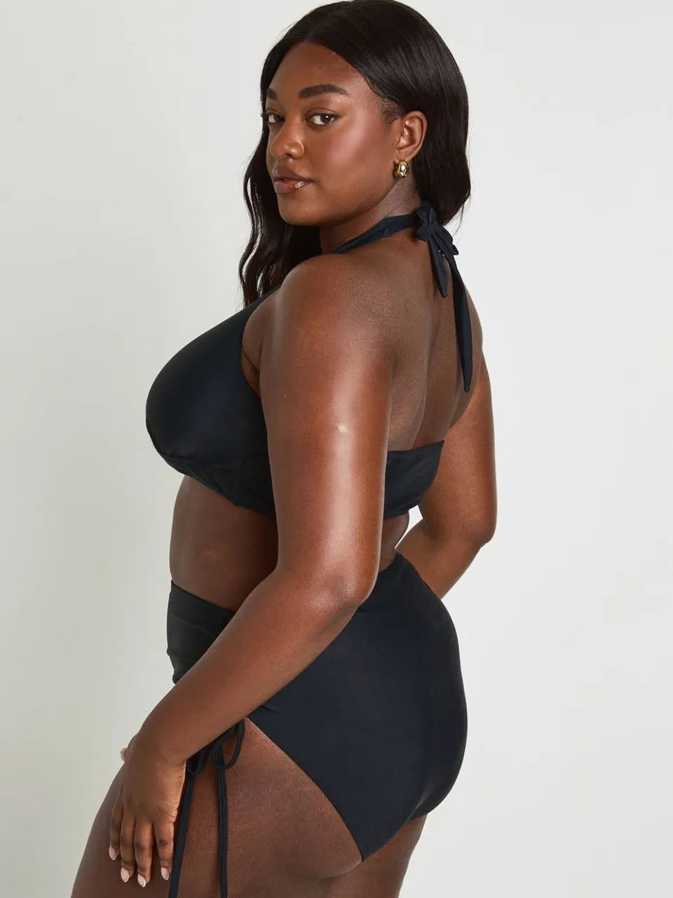 boohoo Dames Plus Buikcontrole Geplooid Hoge Taille Bikinibroekje zwart, foto 2