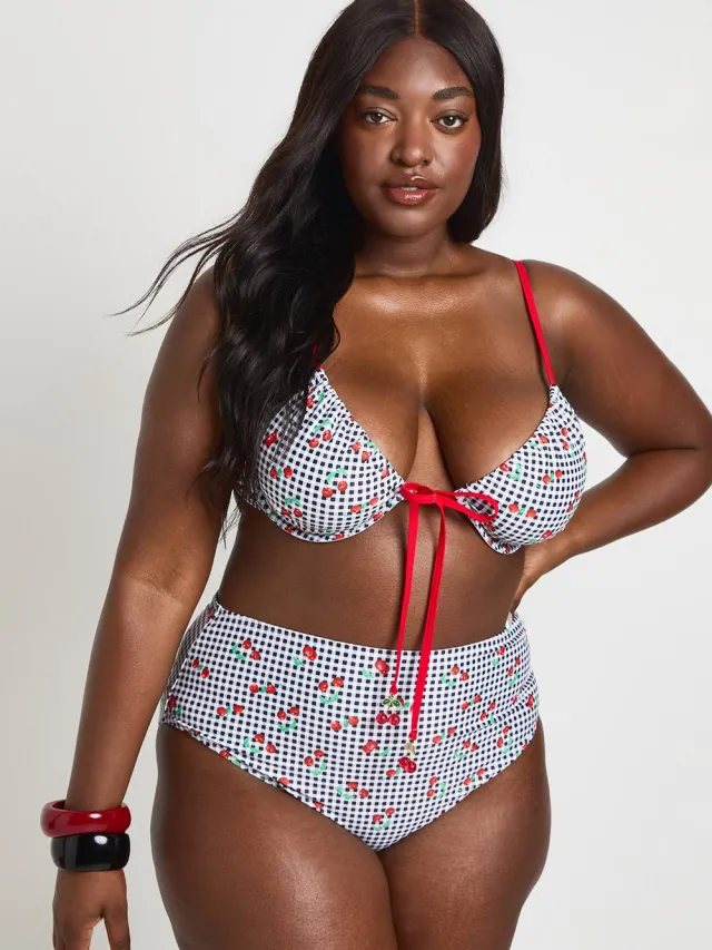 boohoo Dames Plus Gingham Bikiniset Met Kersenmotief rood, foto 2
