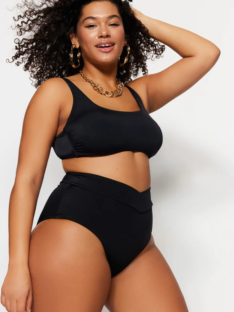 Trendyol Curve Trendyol Vrouwelijk Hoge taille Bikinibroekjes in grote maten zwart, foto 2