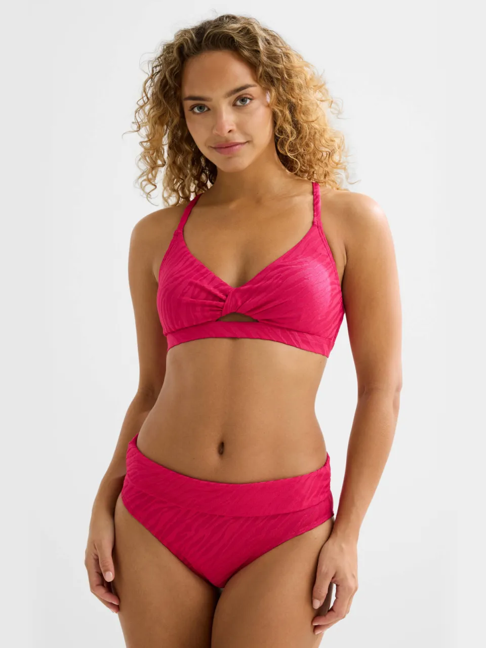 BEACHWAVE crop bikinitop roze