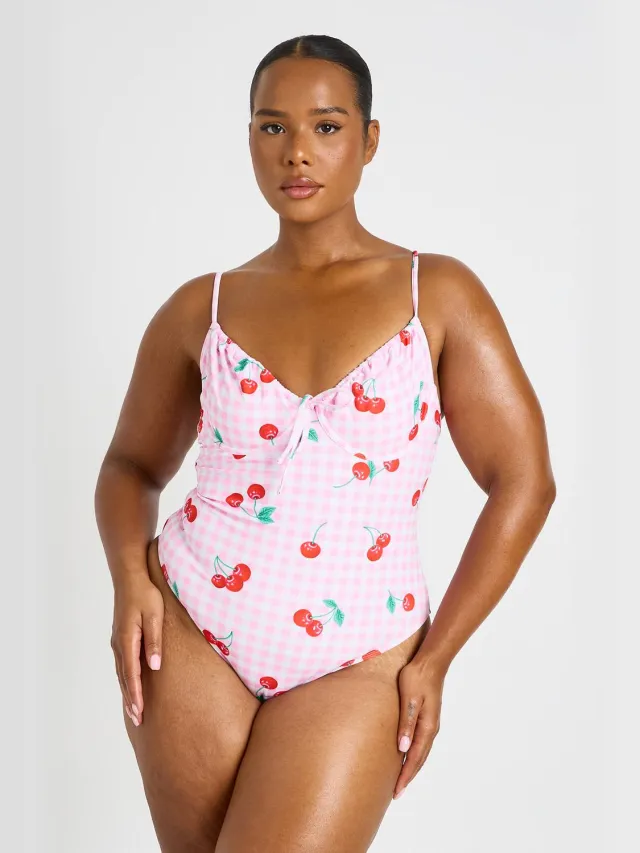 boohoo Dames Plus Kersen Ruitjes Print Beugel Plunge Badpak Roze