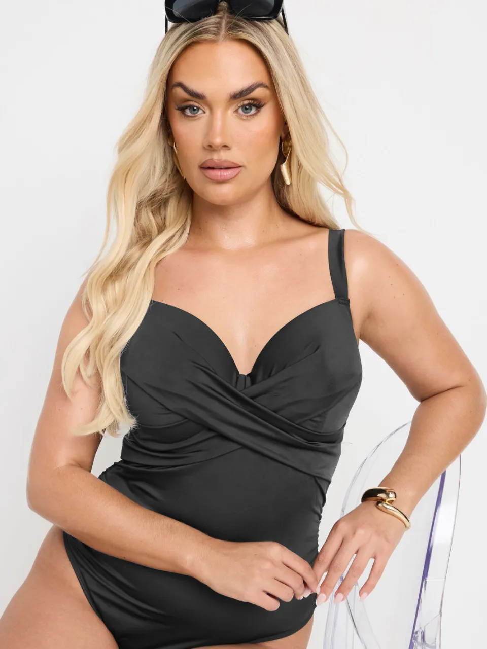 Yours Premium Badpak Met Gedraaide Voorkant En Beugel In Zwart Black