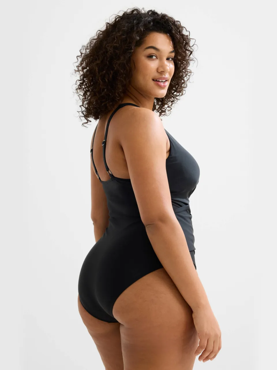 BEACHWAVE Curve corrigerend badpak zwart, foto 4