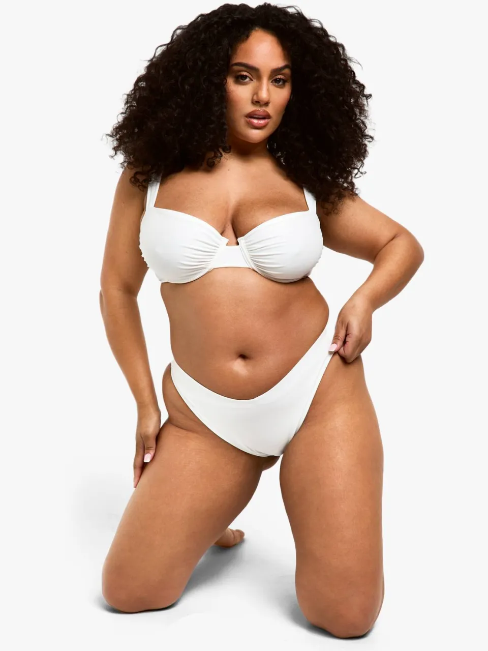 boohoo Dames Plus Swimwear Essentials V-Front Slip wit, foto 3