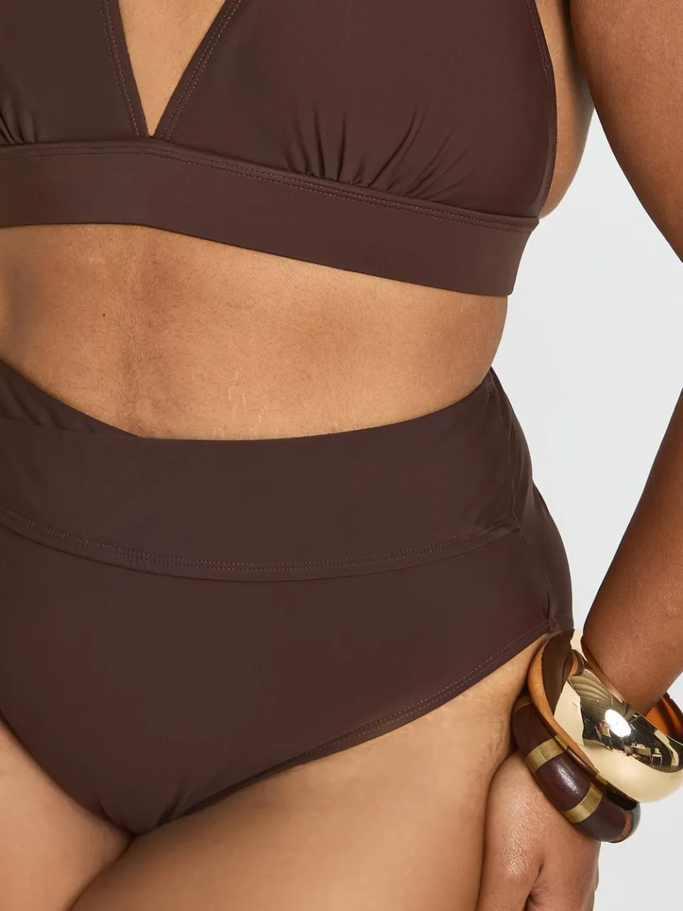 boohoo Dames Plus Buikcontrolerende Wikkel Hoge Taille Bikinibroekje chocoladebruin, foto 4
