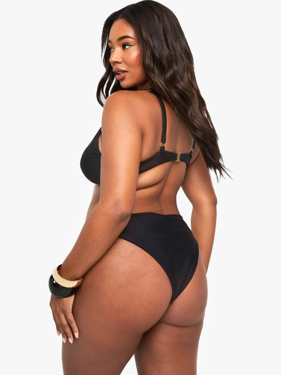 boohoo Dames Plus bikini-bovenstuk met brede bandjes en verfijnde afwerking zwart, foto 3