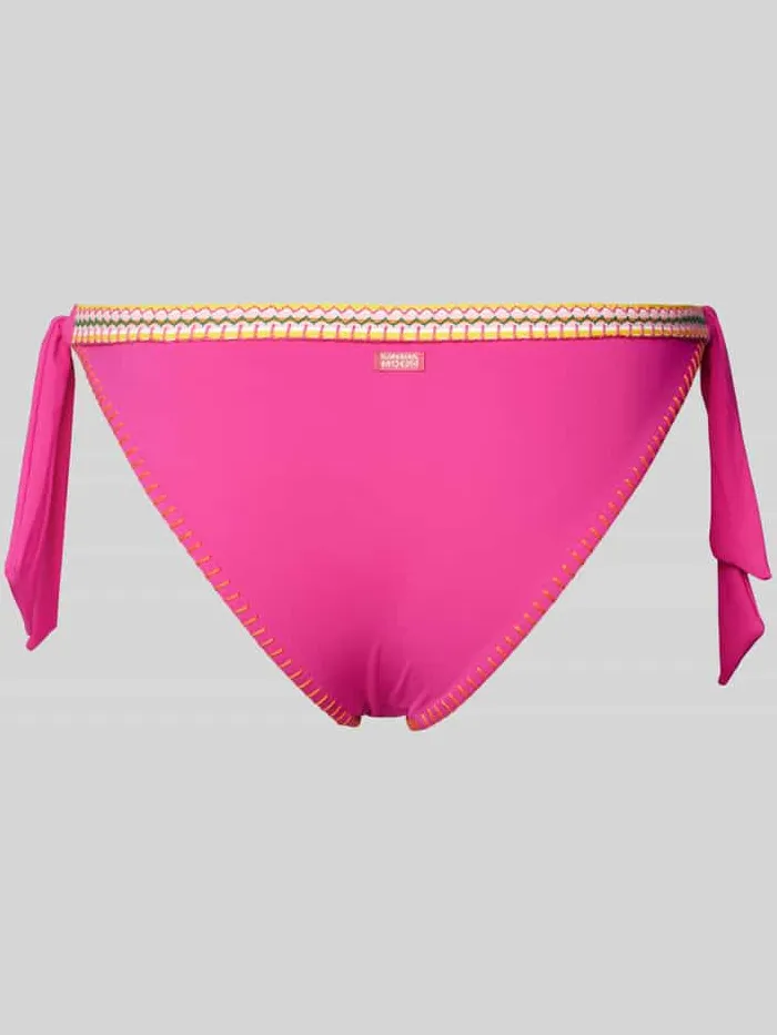 banana moon Bikinibroekje met vetersluiting opzij, model 'MADIA KALANY' fuchsia, foto 2
