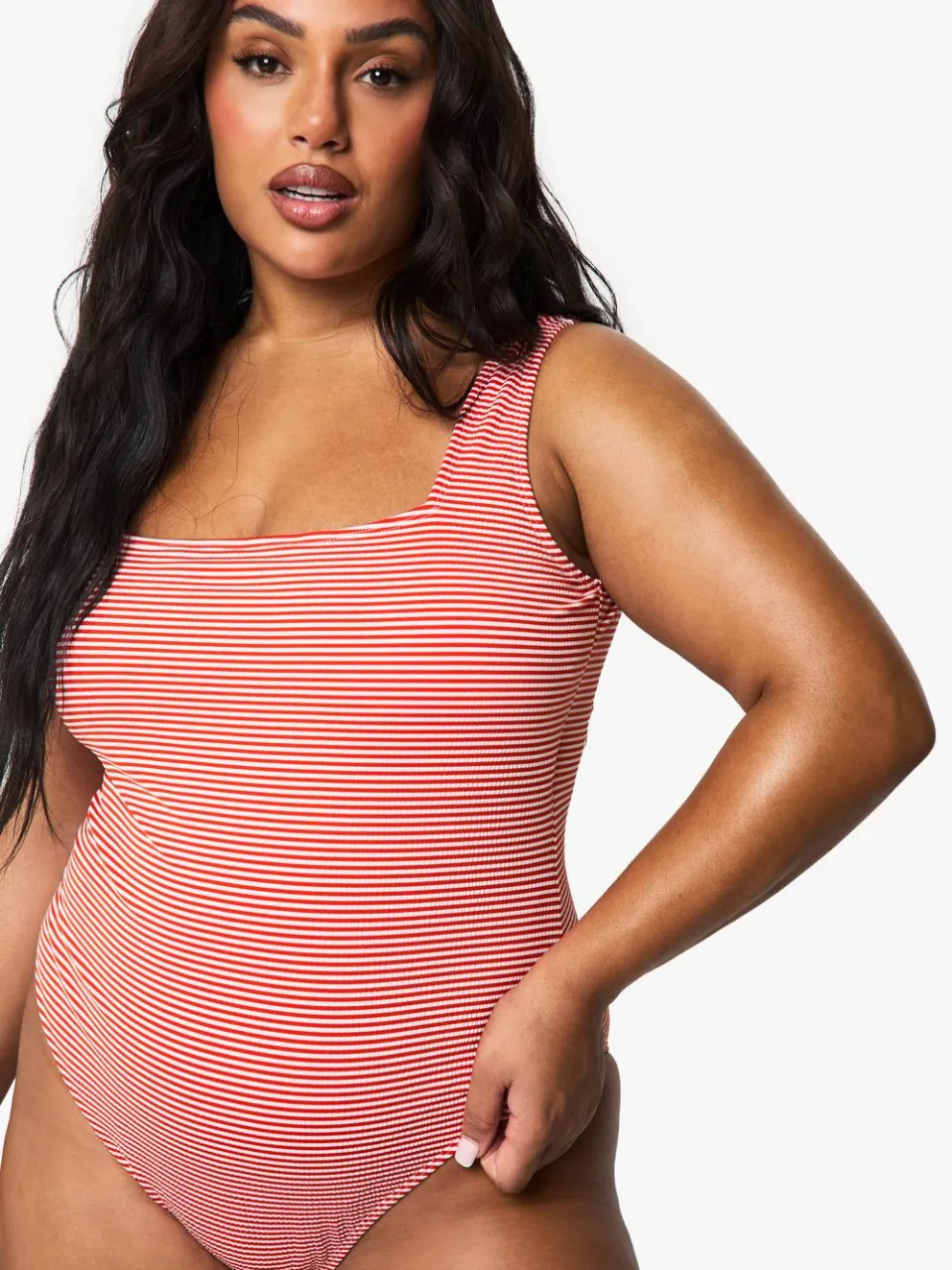 boohoo Dames Plus Seersucker Streep Scoop Neck Badpak rood, foto 4