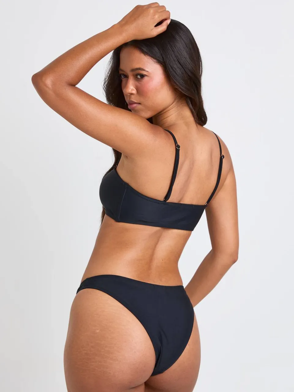 boohoo Dames Bikiniset Met Plunge Top En Slip Met Sierdetail zwart, foto 3