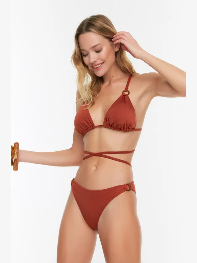 Trendyol Vrouwen Bikini Broek Klassiek Bruin