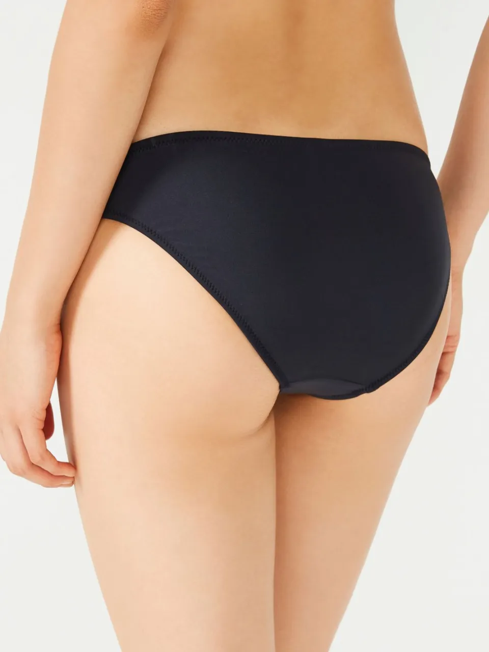 Penti Lage taille effen bikini-broekjes zwart, foto 2