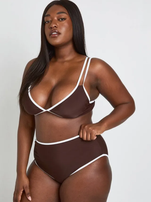 boohoo Dames Plus Contrast Driehoekige Bikinitop & Hoge Taille Bikinibroekje Set Chocoladebruin
