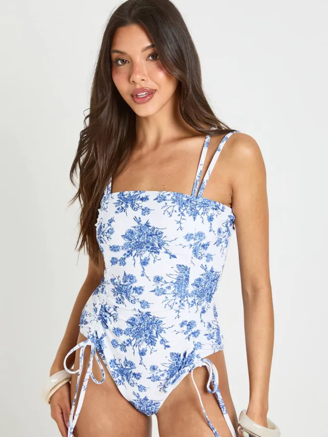 boohoo Dames Gebloemd Gerimpeld Badpak Blauw