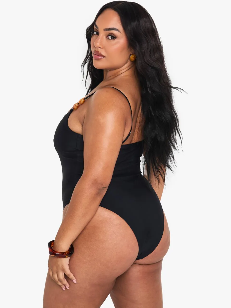 boohoo Dames Plus Resin Stone One Shoulder Swimsuit zwart, foto 2