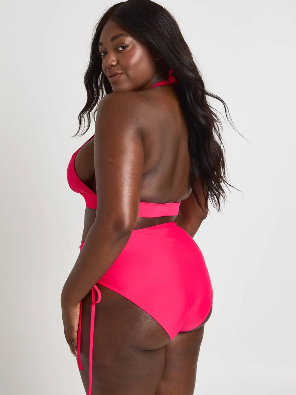 boohoo Dames Plus Diepe Halternek Bikinitop felroze, foto 2