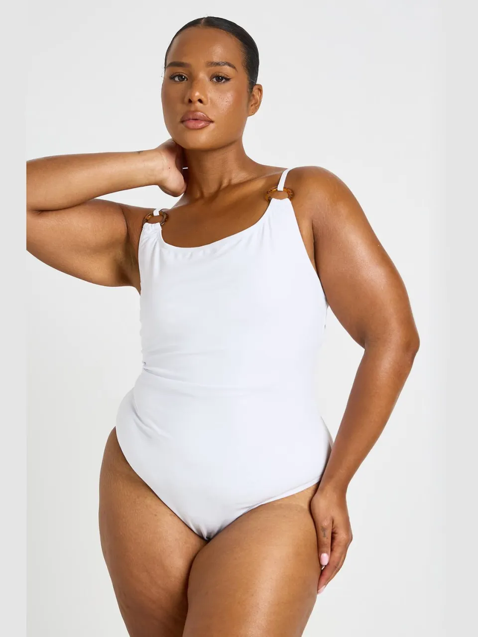 boohoo Dames Plus Badpak Met Ringsierdetail En Ronde Hals wit, foto 2