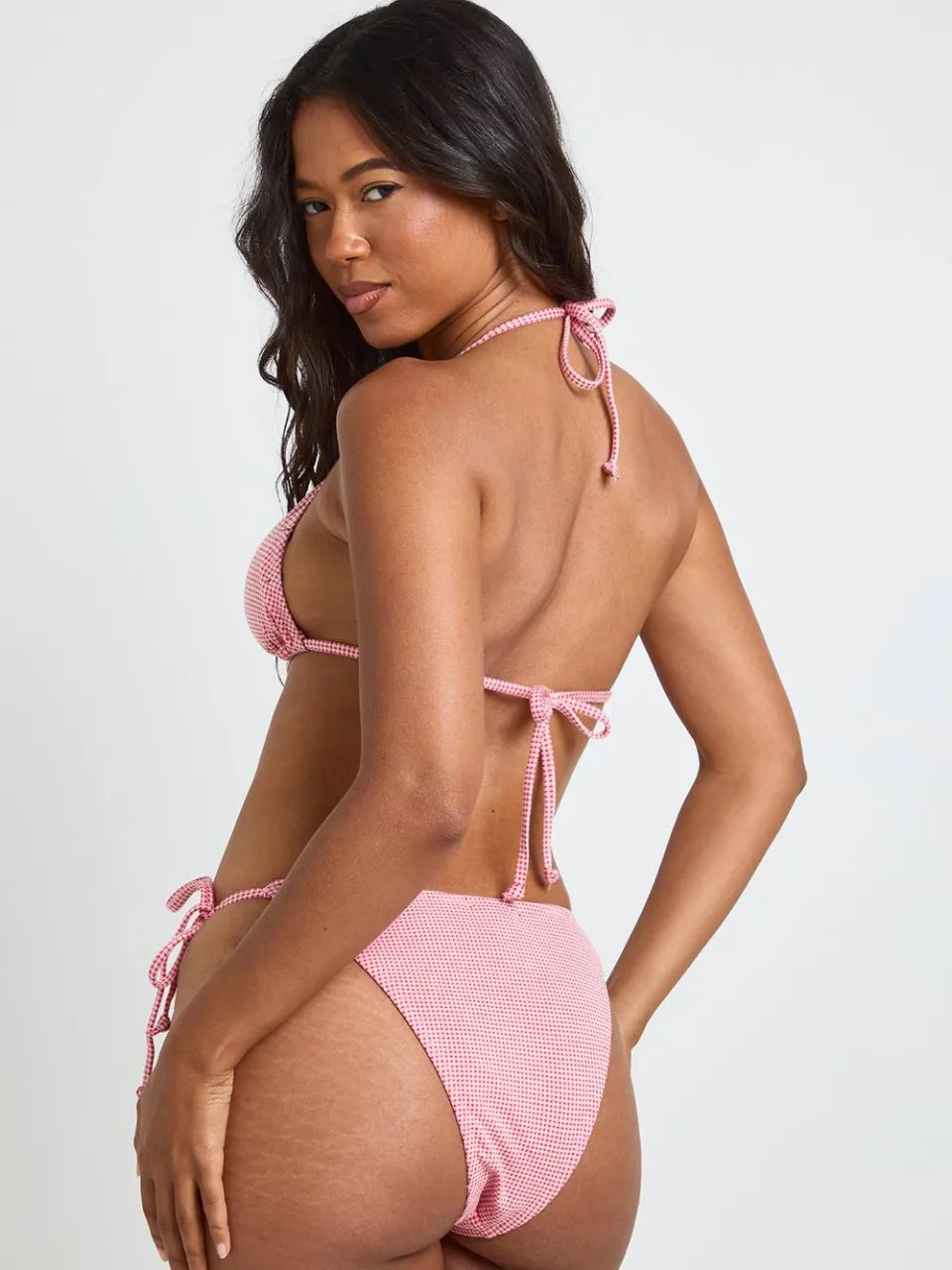 boohoo Dames Geruite Driehoek Bikinitop En Strikzij Bikinibroekje Set rood, foto 2