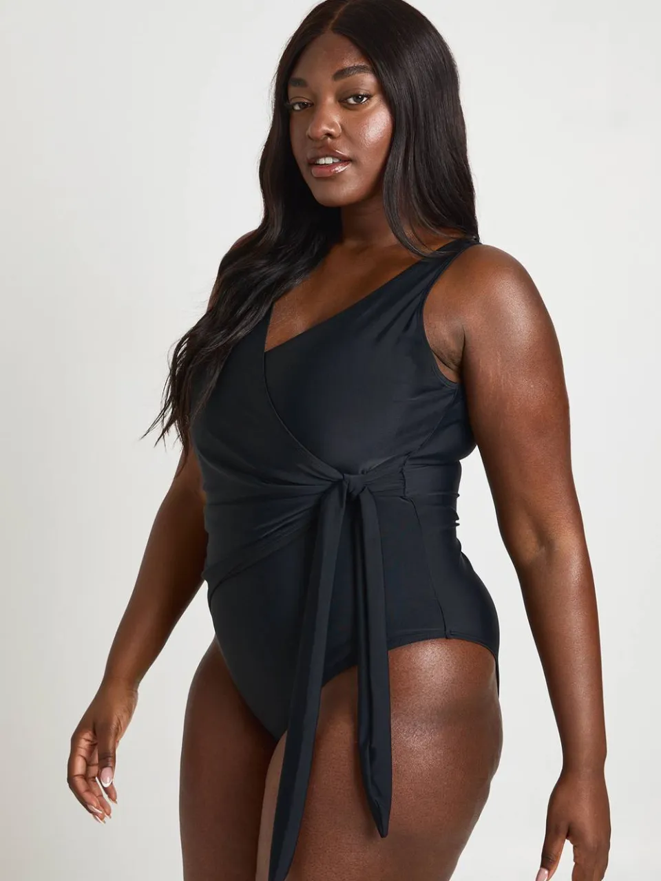 boohoo Dames Plus Buikcontrole Wikkel Detail Badpak zwart, foto 3