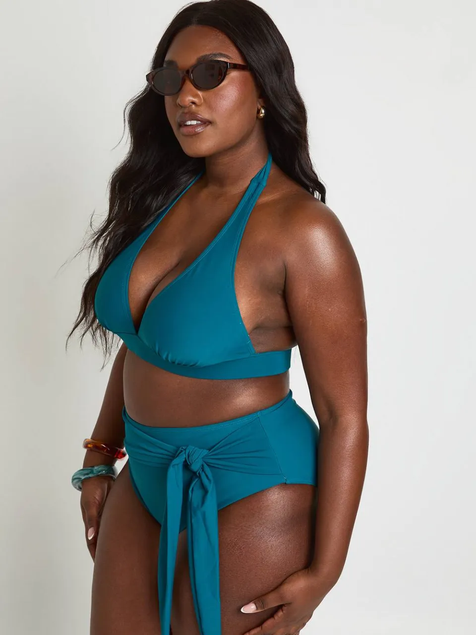 boohoo Dames Plus Buikcontrolerende Bikinibroek Met Hoge Taille En Wikkeldetail groenblauw, foto 3